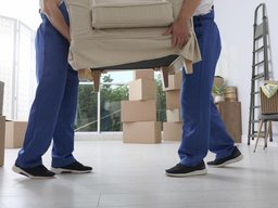 10 باید و نباید اسباب کشی در زمستان!