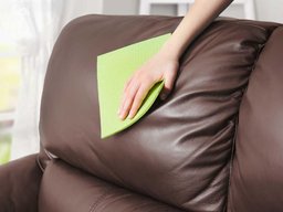 نحوه تمیز کردن مبل چرمی و محافظت از آن