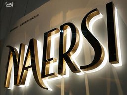 راهنمای جامع انتخاب انواع تابلو سازی ها