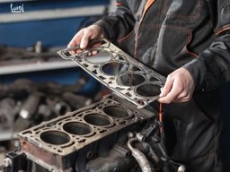 چه دلایلی واشر سر سیلندر می سوزد و باعث آب روغن قاطی کردن خودرو می شود ؟