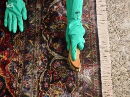 چطور فرش های خودمان را بشوریم که عمر طولانی با حفظ زیبایی ،داشته باشند؟