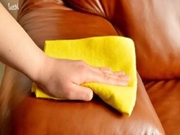 راهنمای شستشوی مبل در منزل