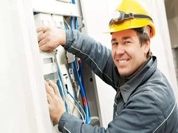 ورود به حرفه برق کاری و در آمد حاصل از آن !