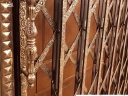 درب آکاردئونی چیست ؟ و چه ویژگی هایی دارد ؟