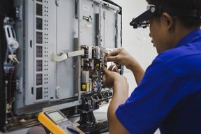 نمایندگی تعمیر تخصصی تلویزیون